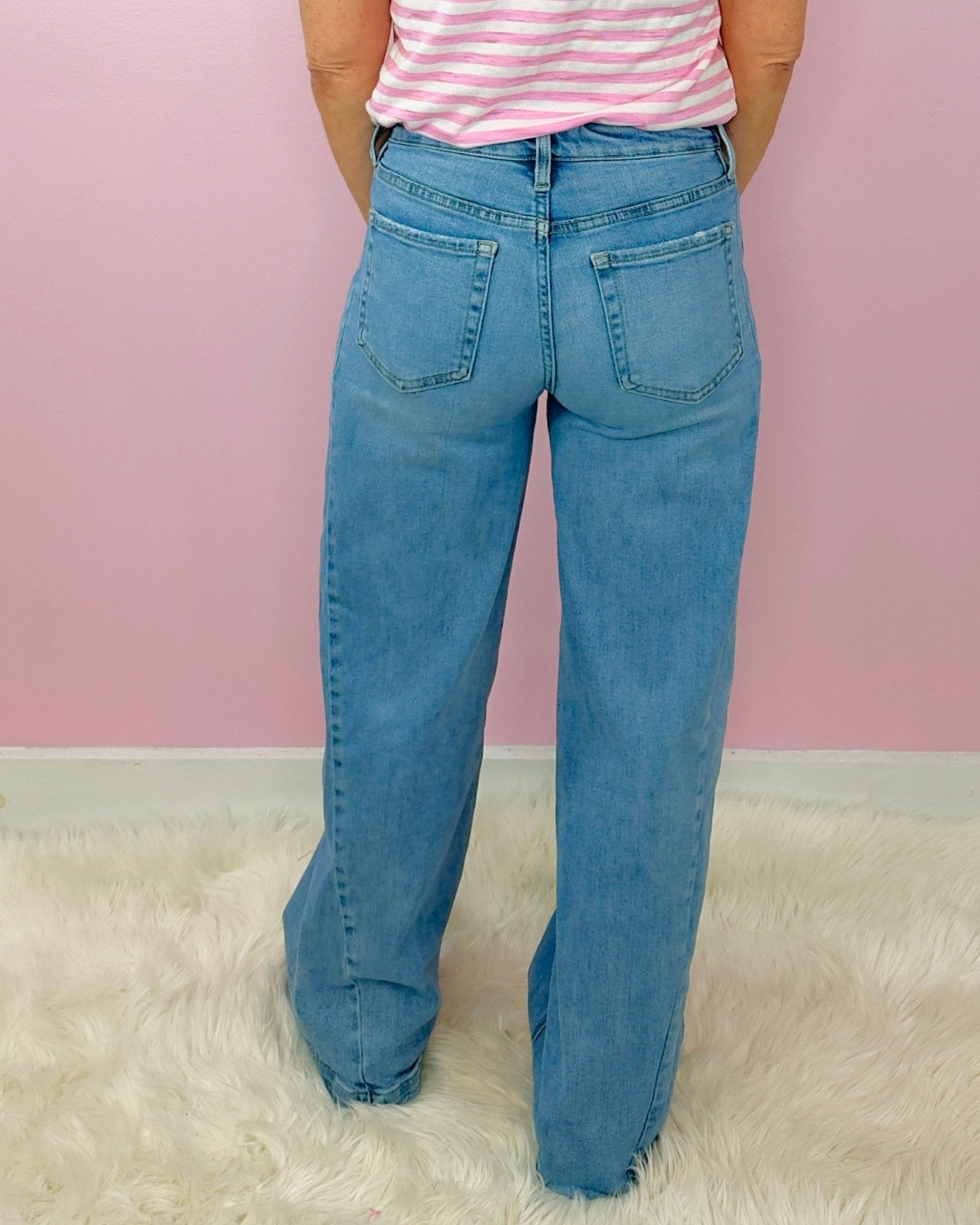 Vervet Olivia Barrel Jeans - Jessi Jayne Boutique