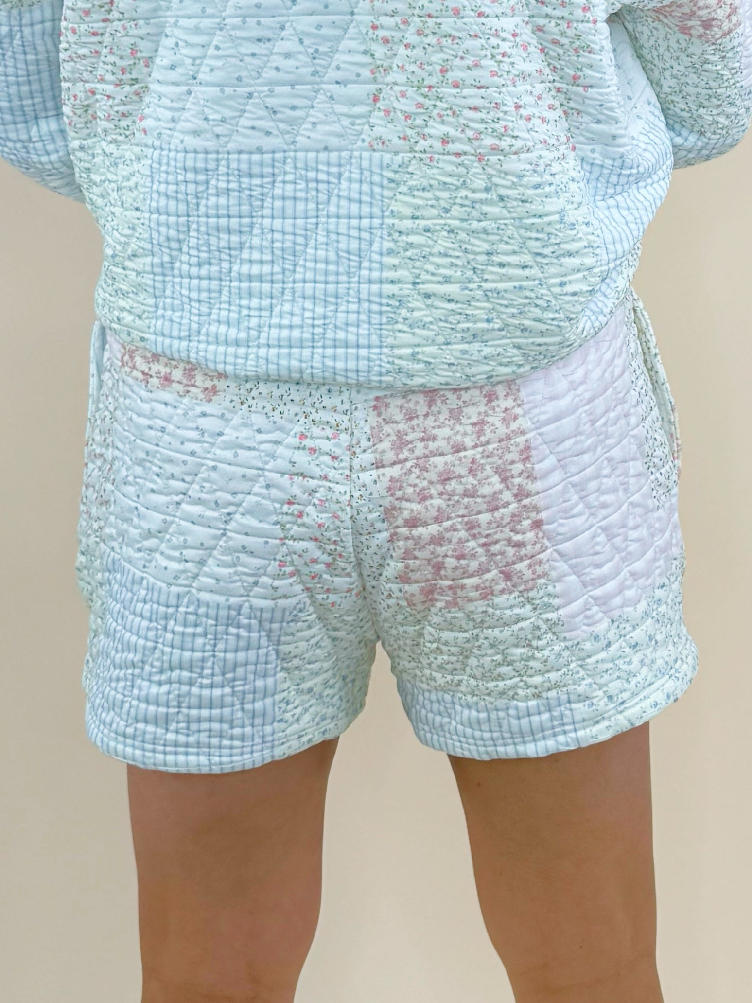 Sunkissed Coconut Quilted Pastel Floral Shorts - Jessi Jayne Boutique