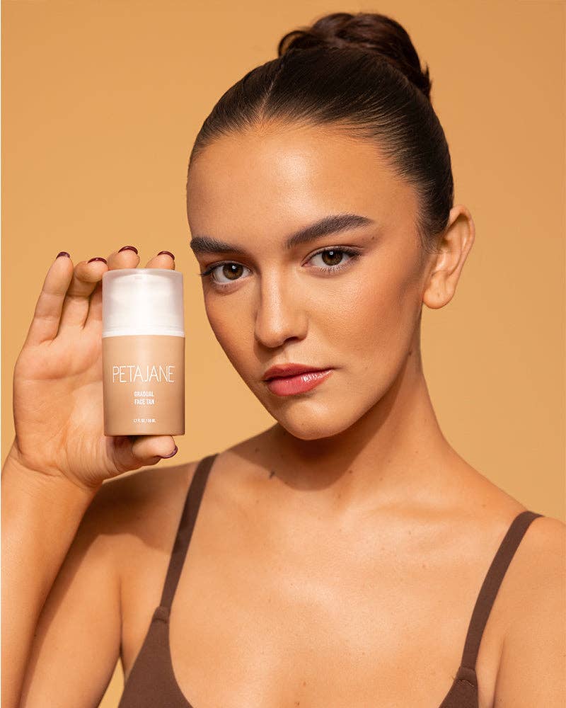 PETAJANE Gradual Face Tan 1.7fl oz - Jessi Jayne Boutique