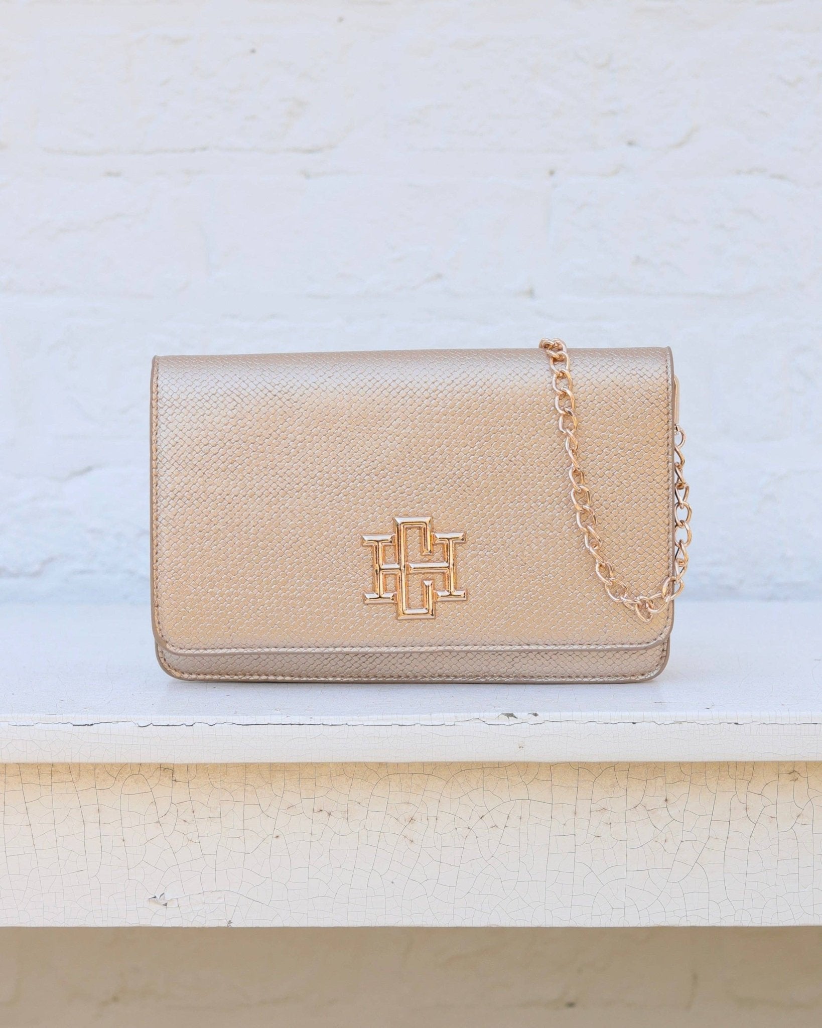 Bryn Woven Gold Clutch/Crossbody Purse - Jessi Jayne Boutique