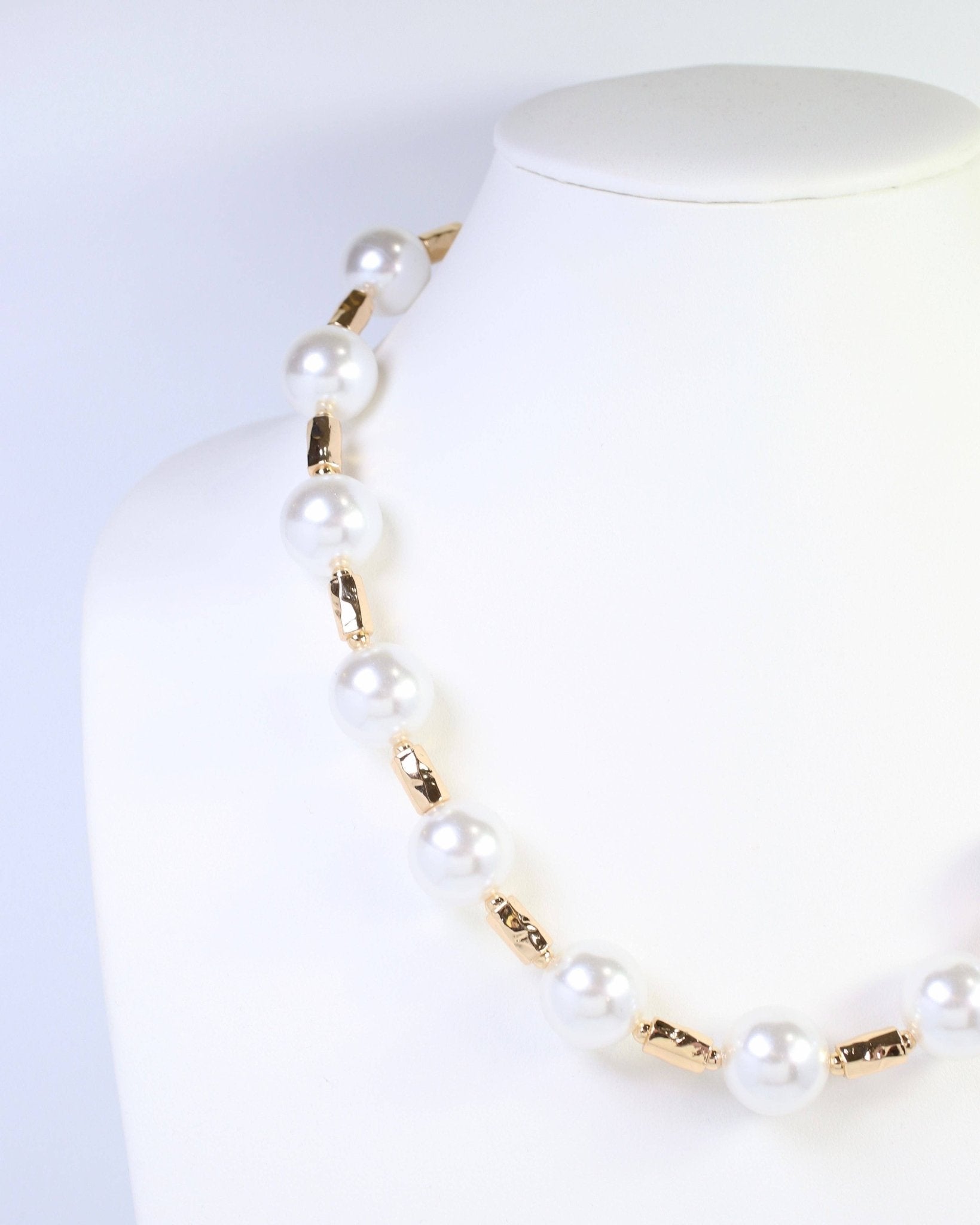 Beaufort Pearl Beaded Necklace Gold - Jessi Jayne Boutique