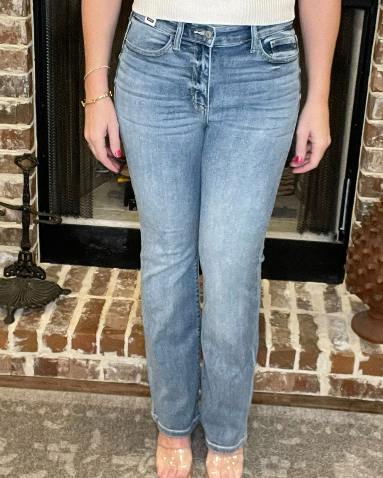 Judy Blue Light Mid Rise Bootcut Jeans 31" Inseam - Jessi Jayne Boutique