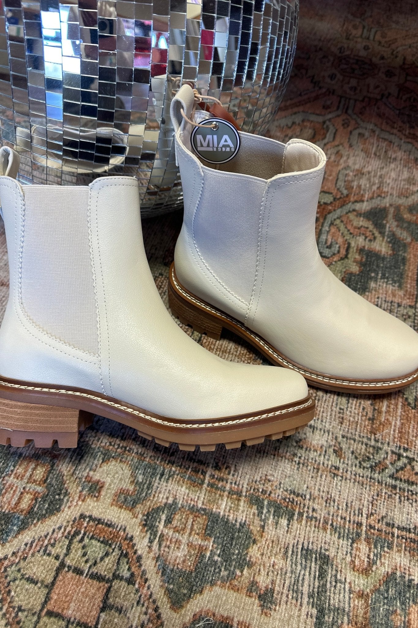 Ecru Mia Parker Chelsea Boots - Jessi Jayne Boutique