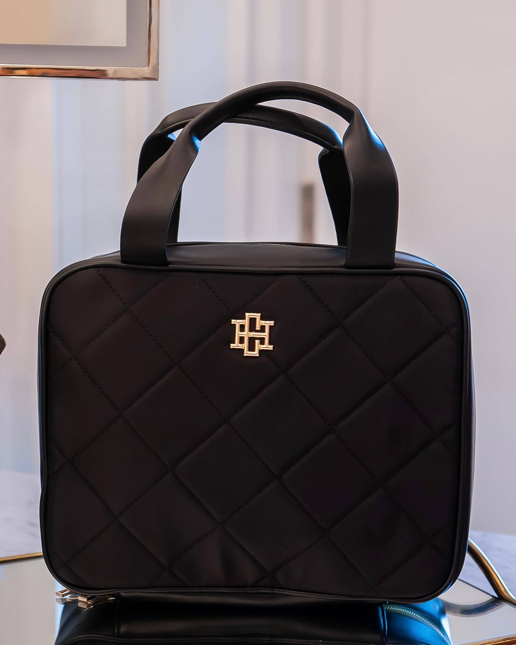 Punta Cana Large Nylon Black Case - Jessi Jayne Boutique