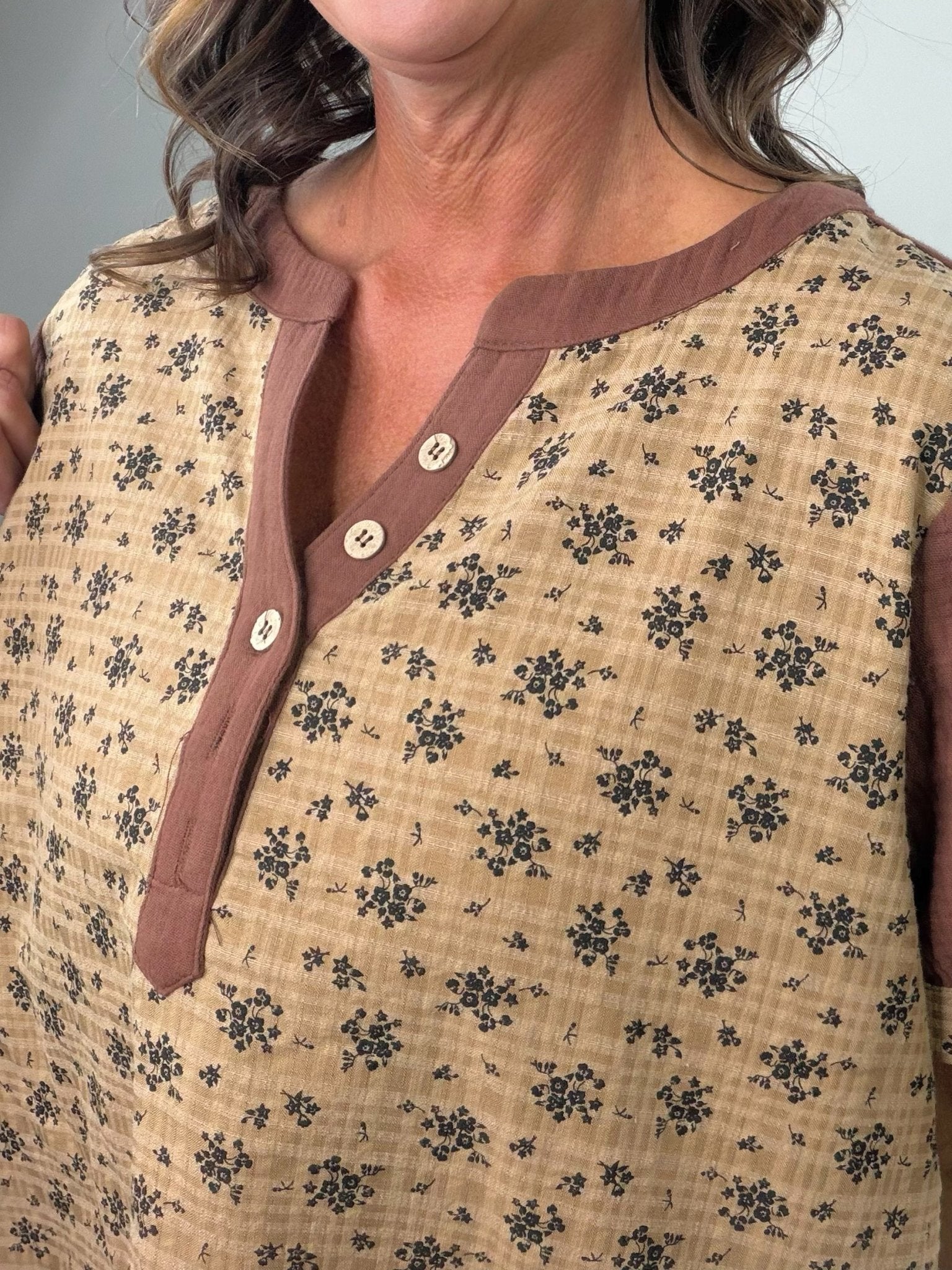 Cotton Fields Henley Top - Jessi Jayne Boutique