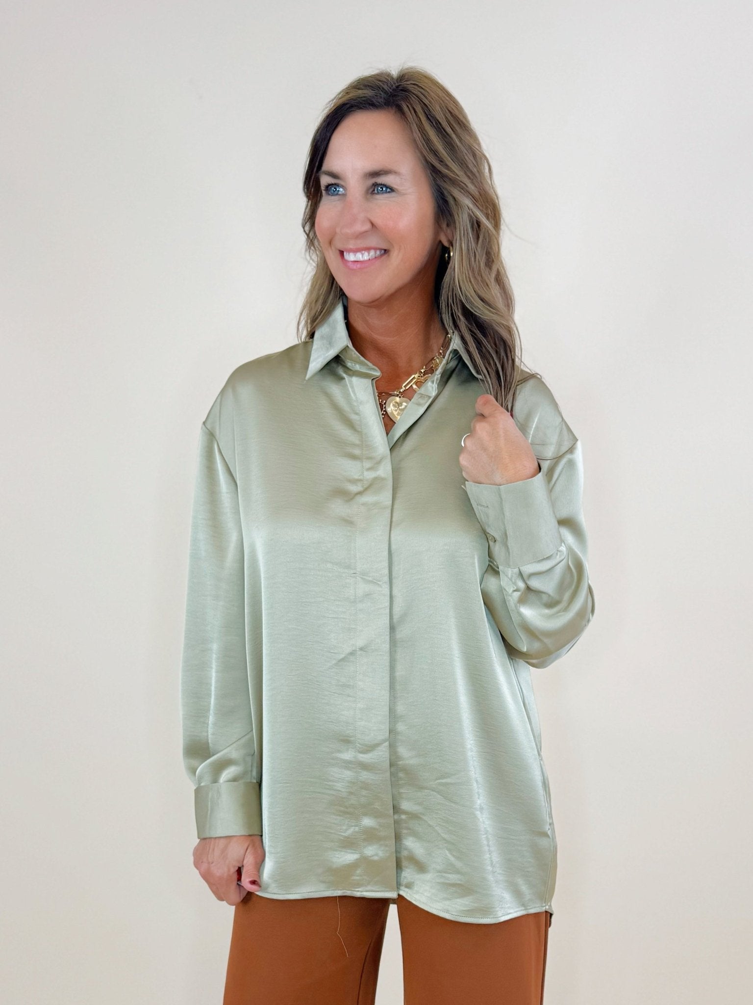Savannah Satin Lapel Shirt - Jessi Jayne Boutique