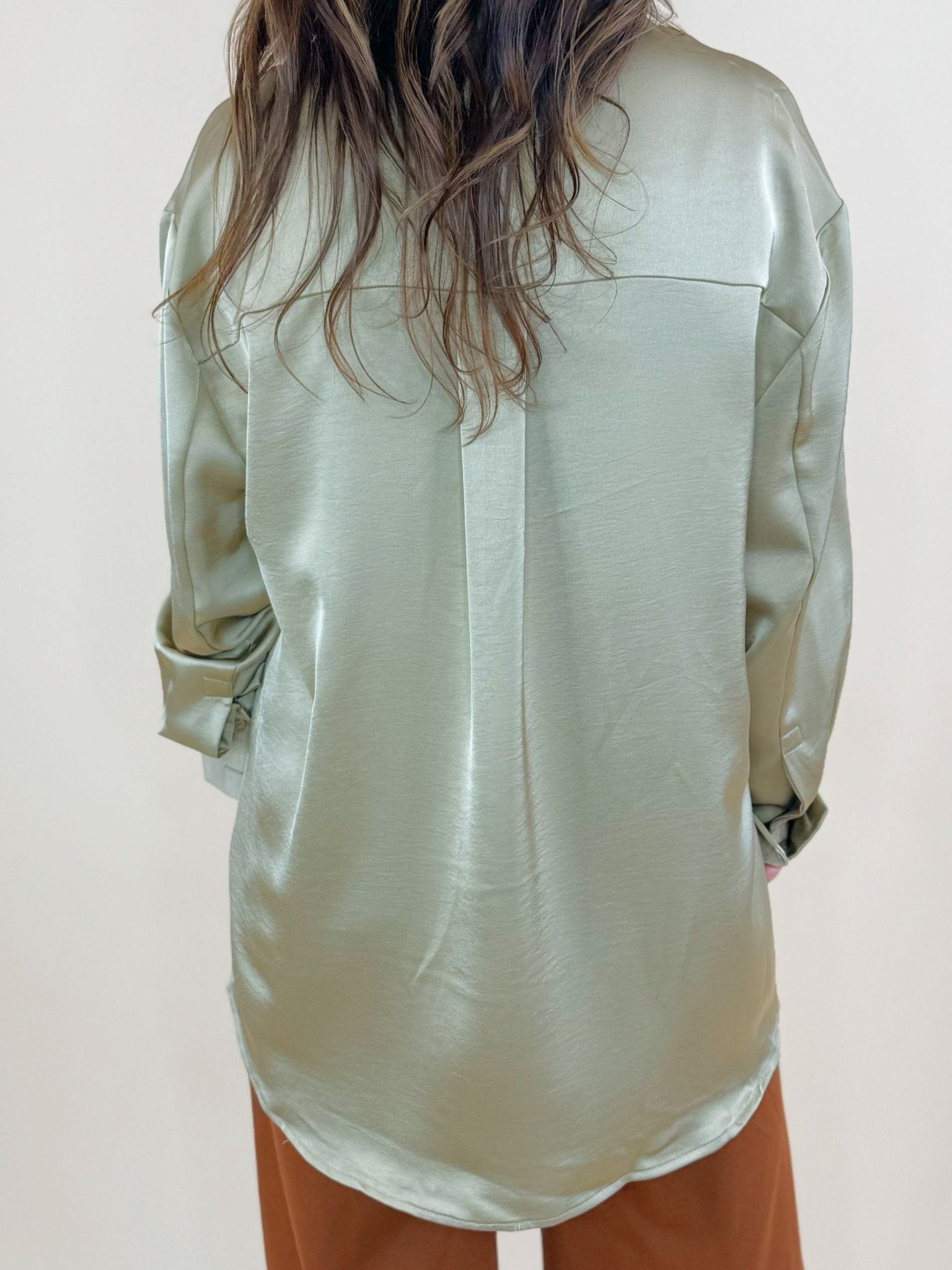 Savannah Satin Lapel Shirt - Jessi Jayne Boutique