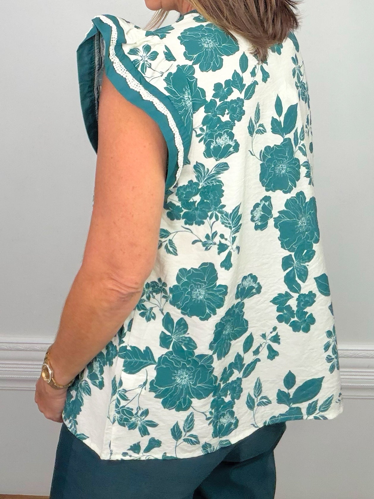 Emerald Garden Floral Blouse - Jessi Jayne Boutique