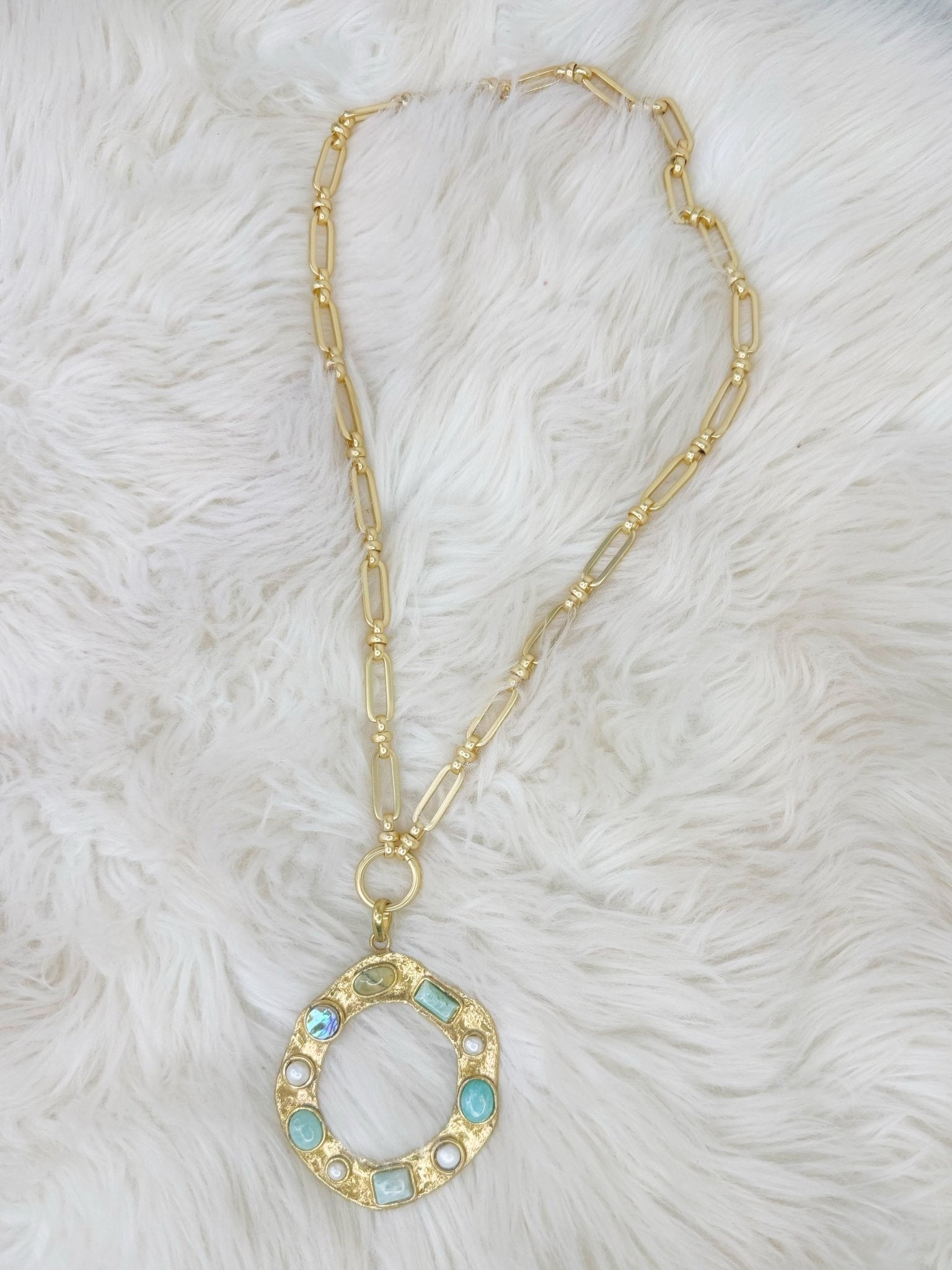 Seaside Treasure Open Pendant Necklace - Jessi Jayne Boutique