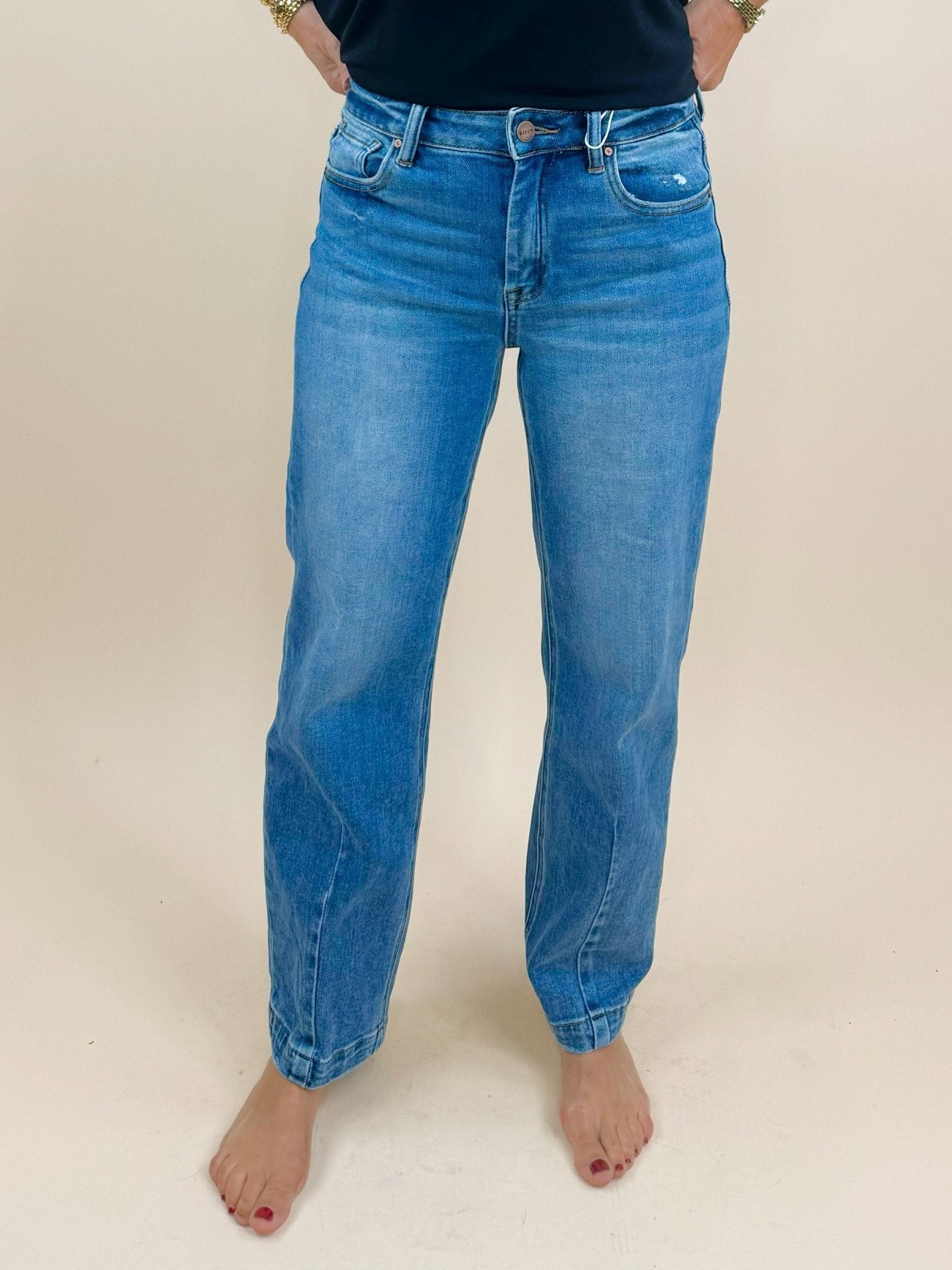Harper Cropped Tapered Jeans - Jessi Jayne Boutique