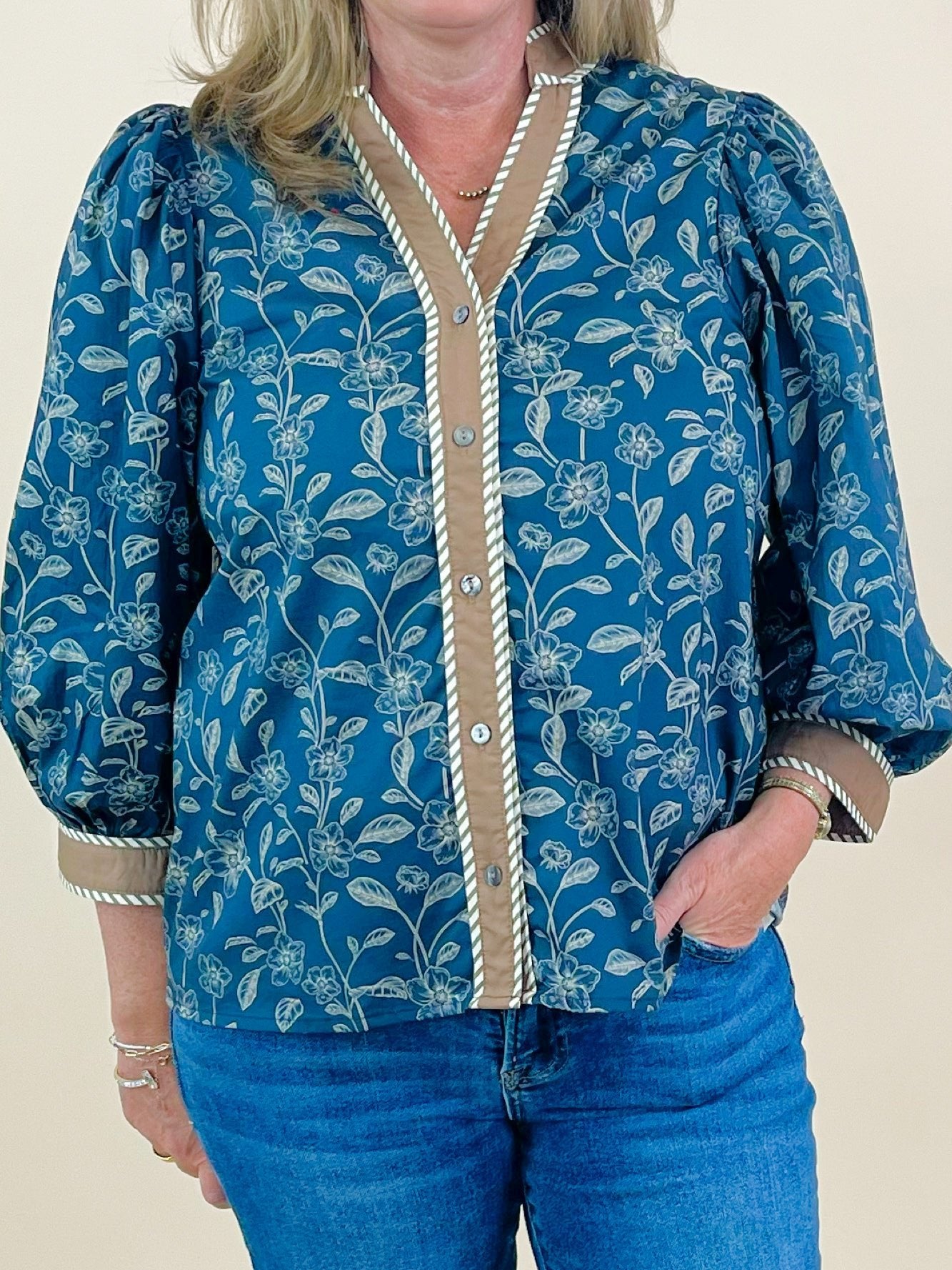 Midnight Garden Button Front Top - Jessi Jayne Boutique