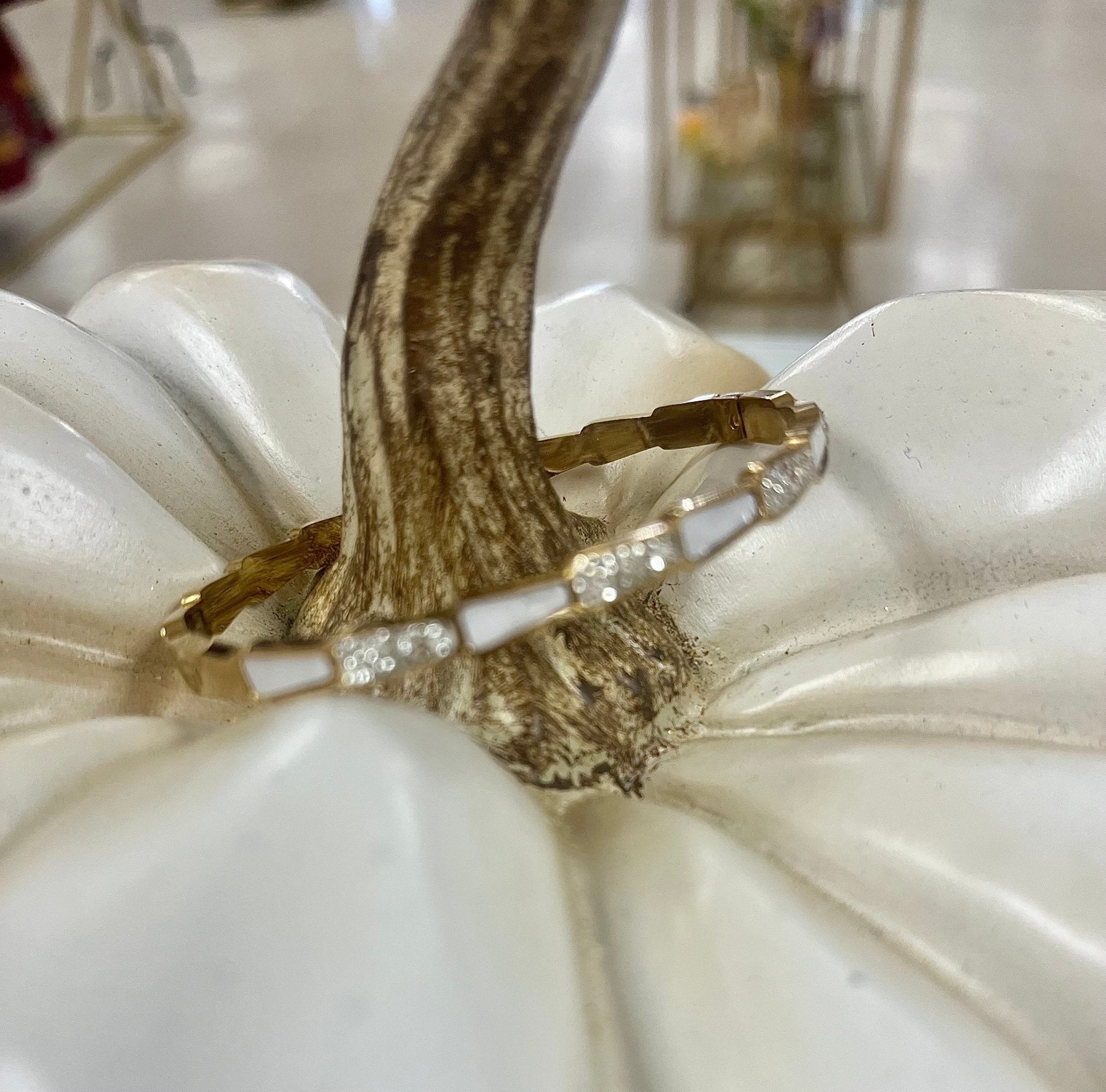 Ivory Sparkle Bracelet - Jessi Jayne Boutique