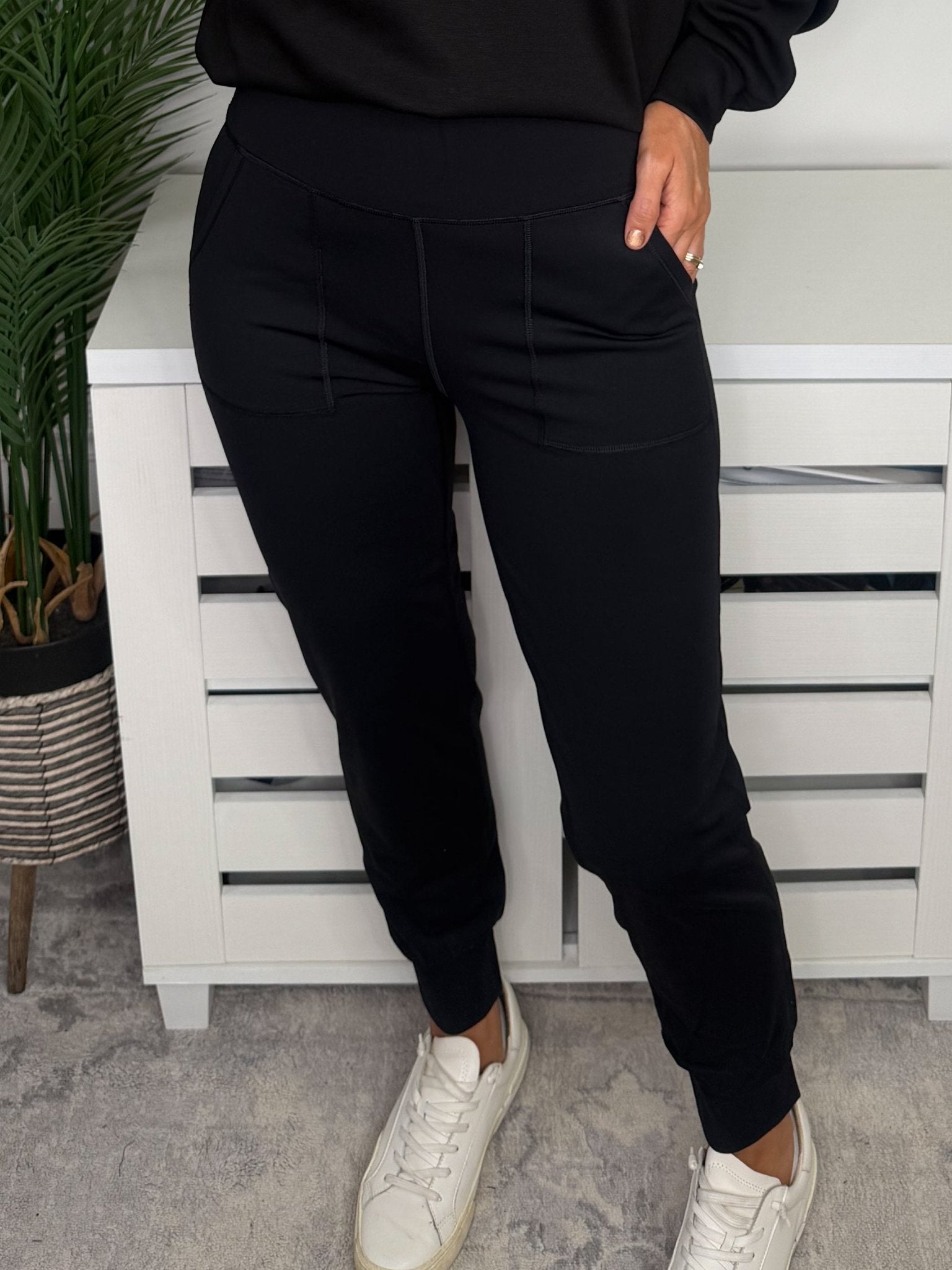 Buttery Soft On-the-Go Jogger - Jessi Jayne Boutique