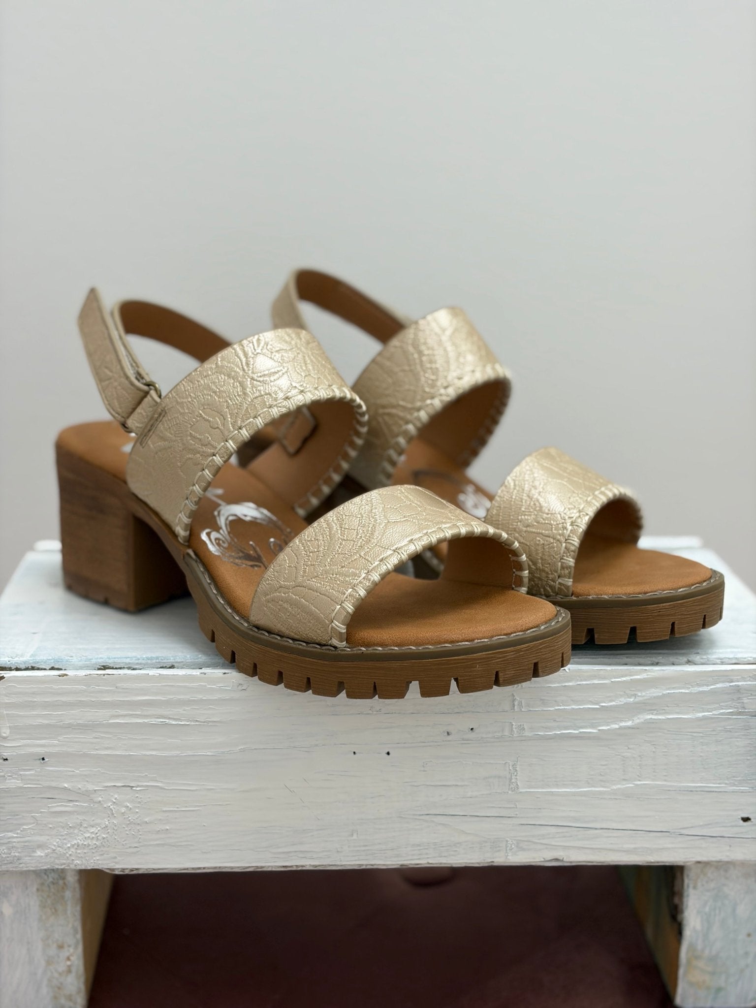 Very G Penny Gold Sandal Wedge - Jessi Jayne Boutique