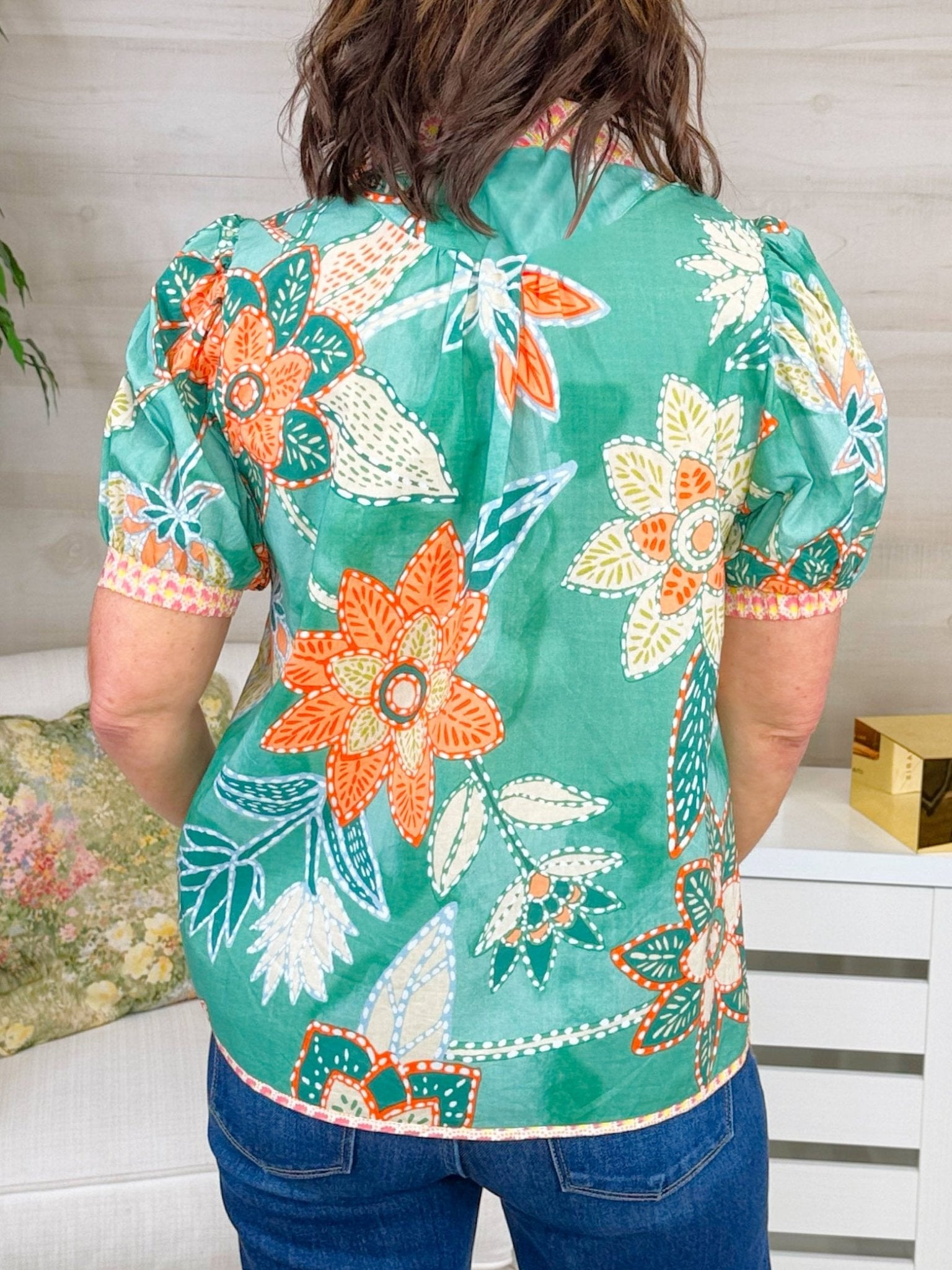 On a Happy Note Floral Top - Jessi Jayne Boutique