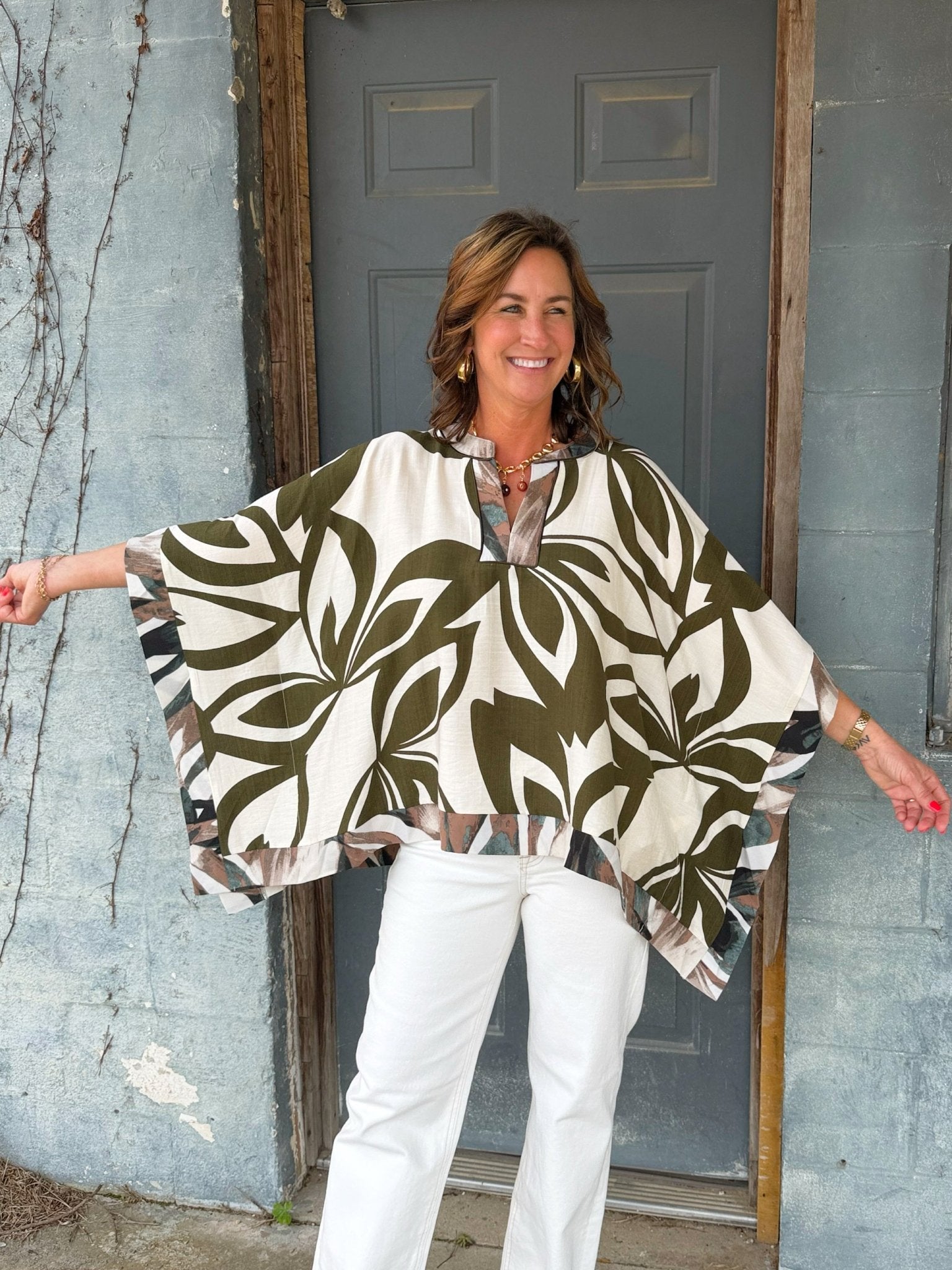 Olive Palm Breeze Top - Jessi Jayne Boutique