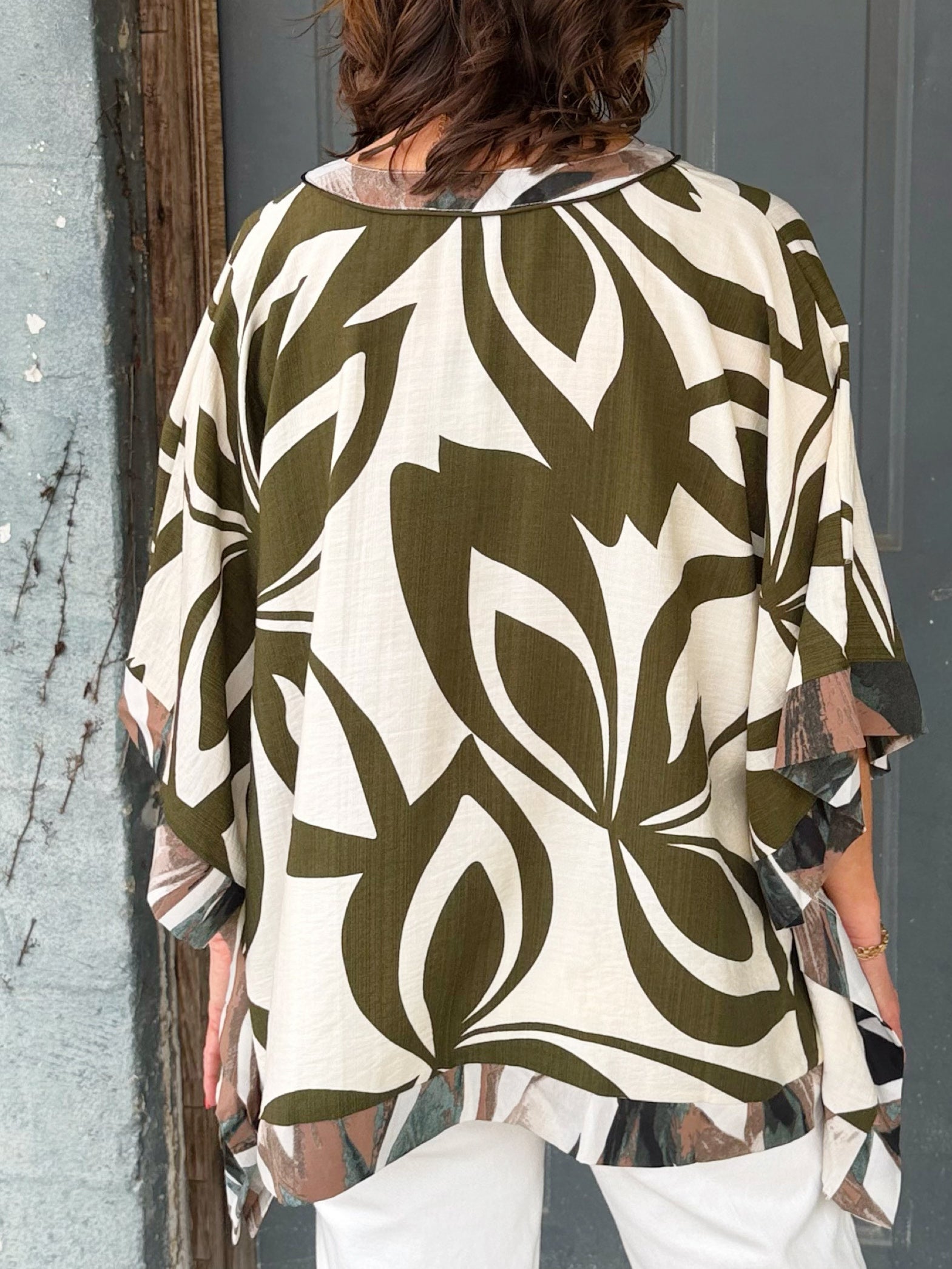 Olive Palm Breeze Top - Jessi Jayne Boutique