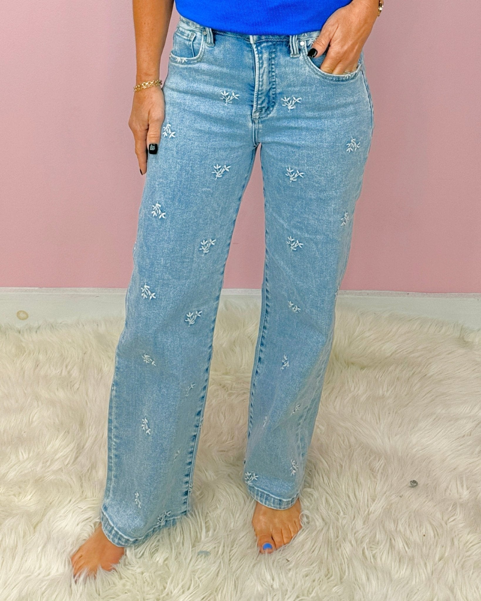 Risen Hot Shot Embroidered Jeans - Jessi Jayne Boutique