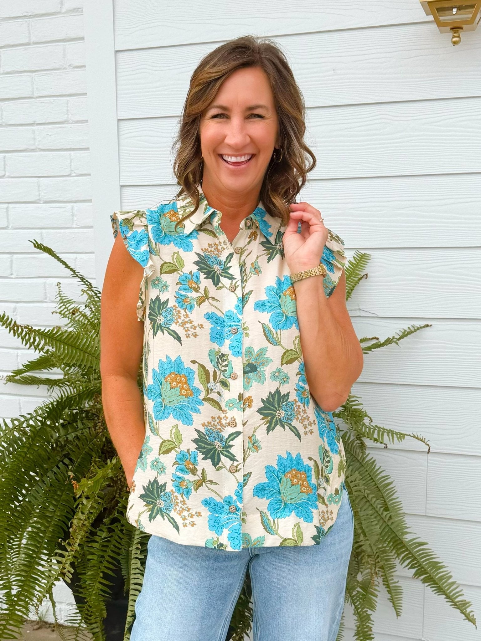 Blue Willow Floral Top - Jessi Jayne Boutique