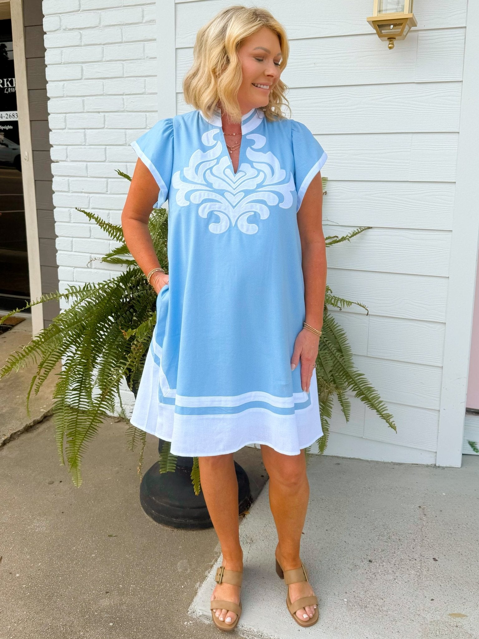 Bluebell Manor Linen Blend Dress - Jessi Jayne Boutique