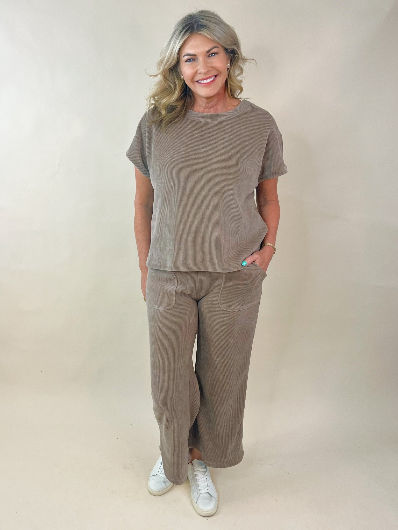 Carrying On Soft Ribbed Lounge Set - Jessi Jayne Boutique