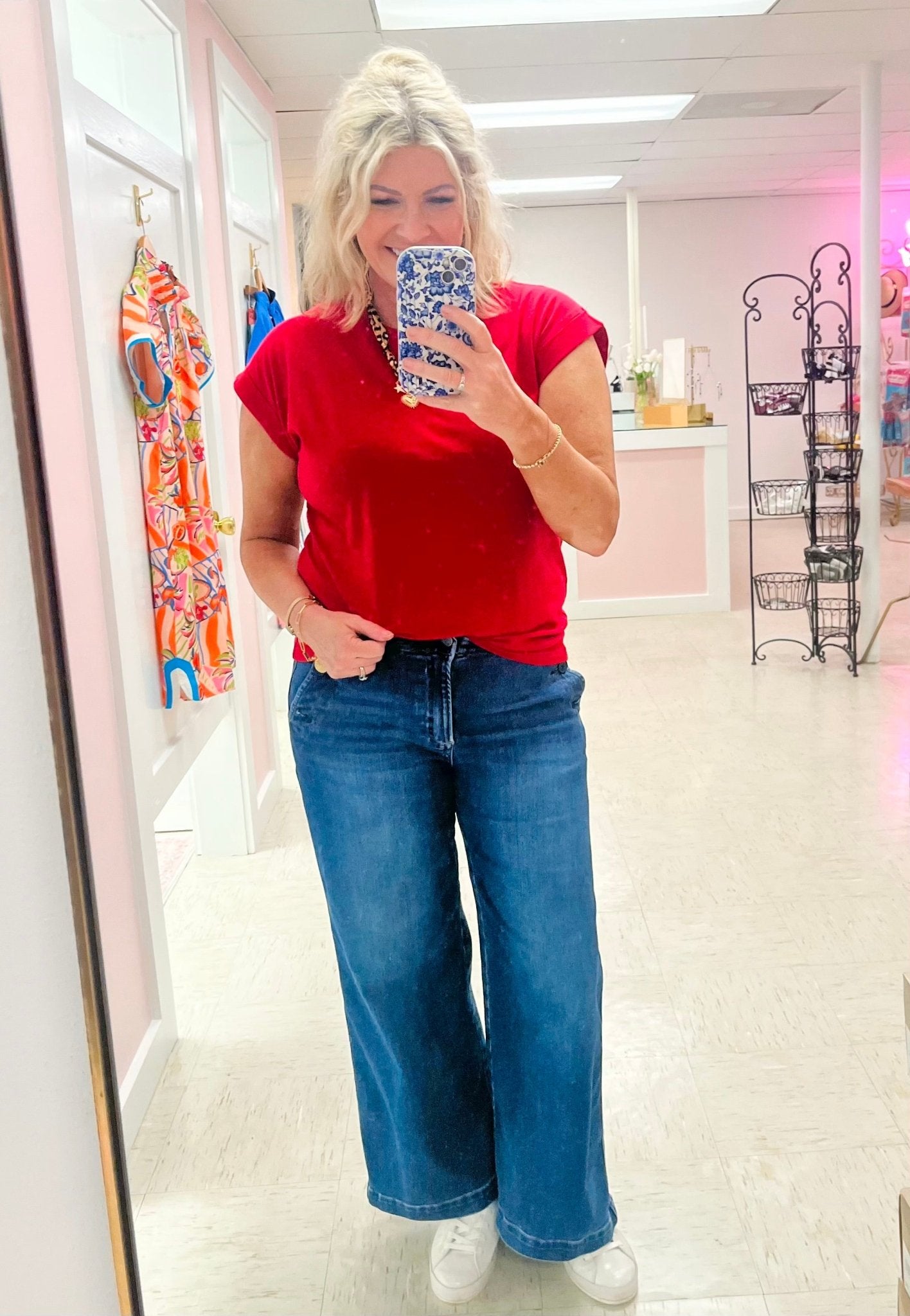 Favorite Fit Folded Sleeve Tee - Jessi Jayne Boutique
