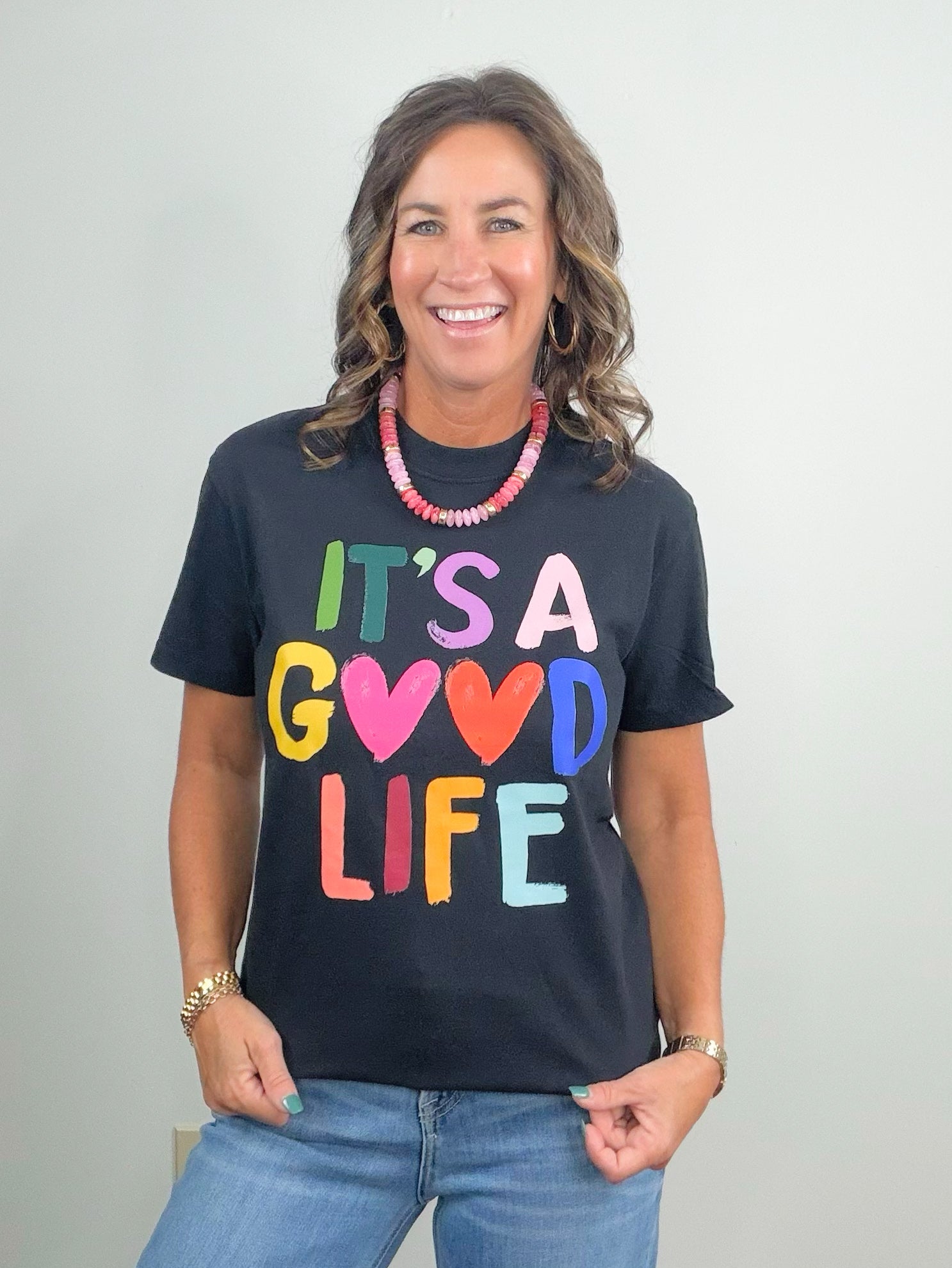 It's A Good Life Graphic Tee - Jessi Jayne Boutique