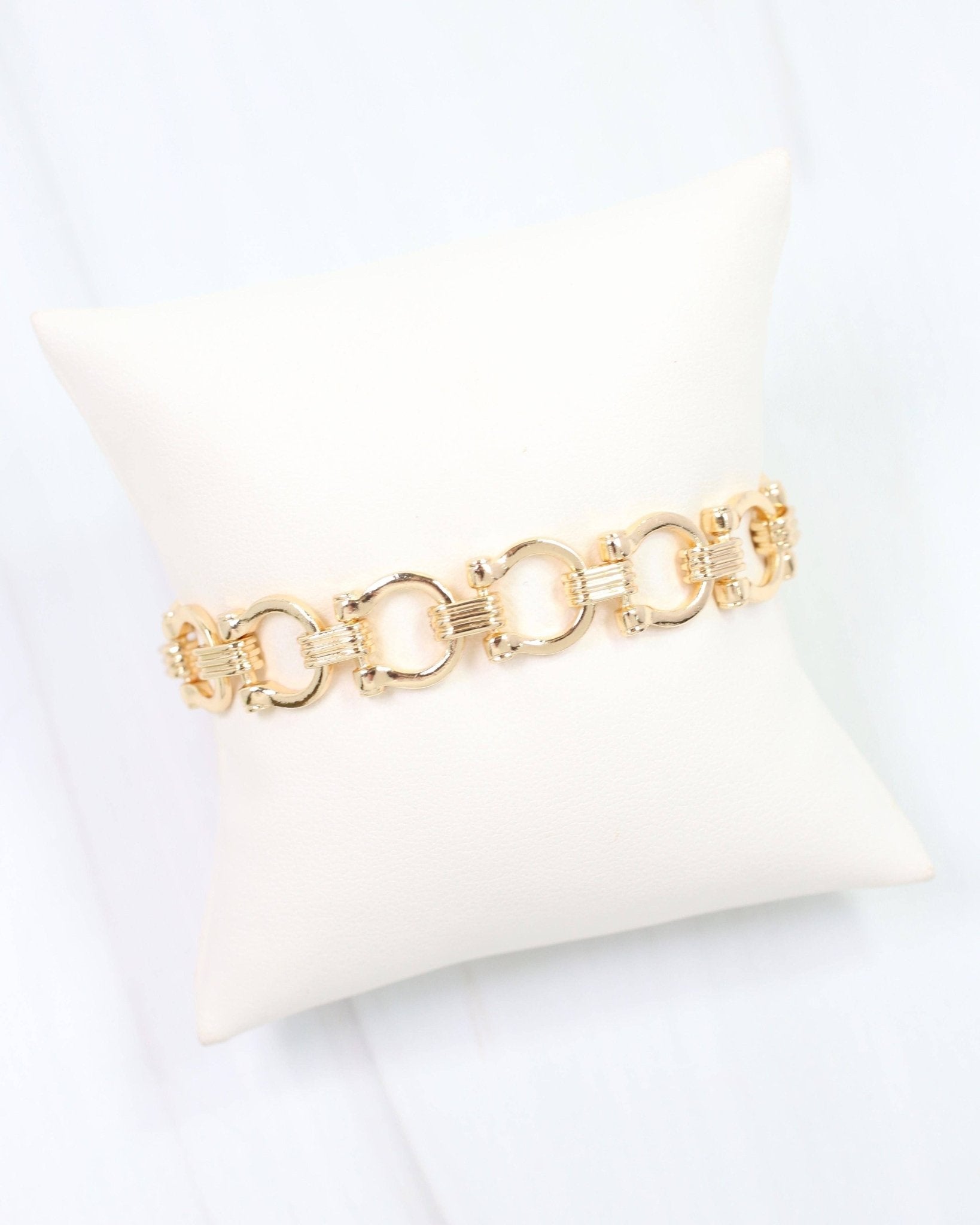 Ely Petite Horsebit Chain Bracelet Gold - Jessi Jayne Boutique