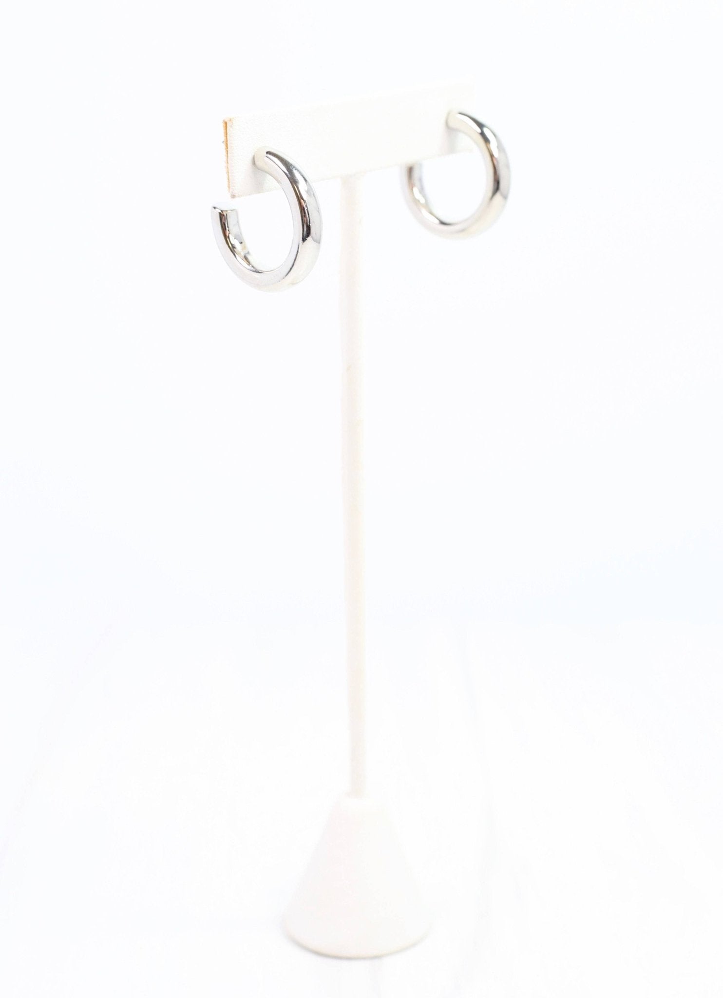 Imelda Hoop Earring Silver - Jessi Jayne Boutique