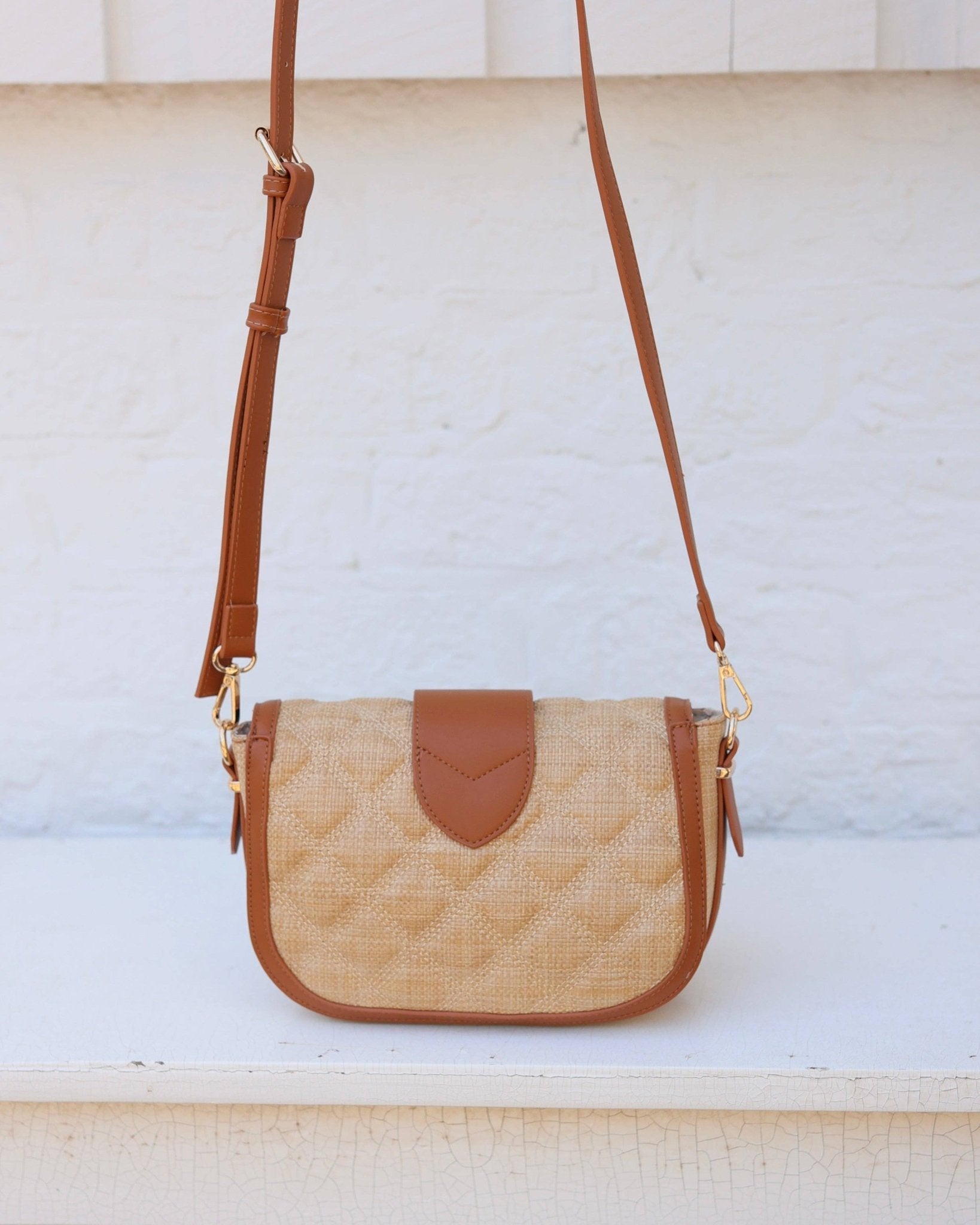 Griffin Crossbody Natural Saddle Purse - Jessi Jayne Boutique
