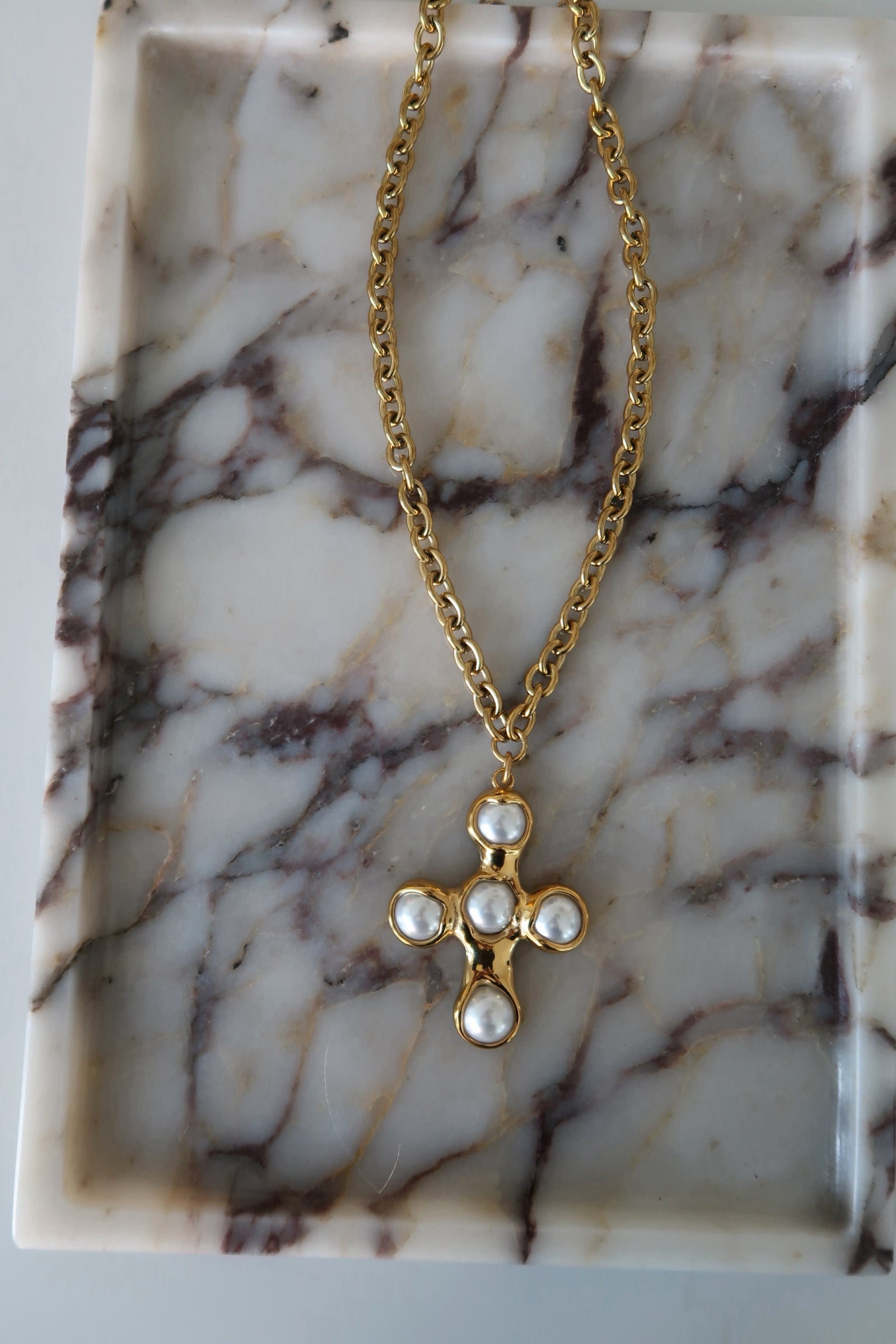 Ada Cross Necklace