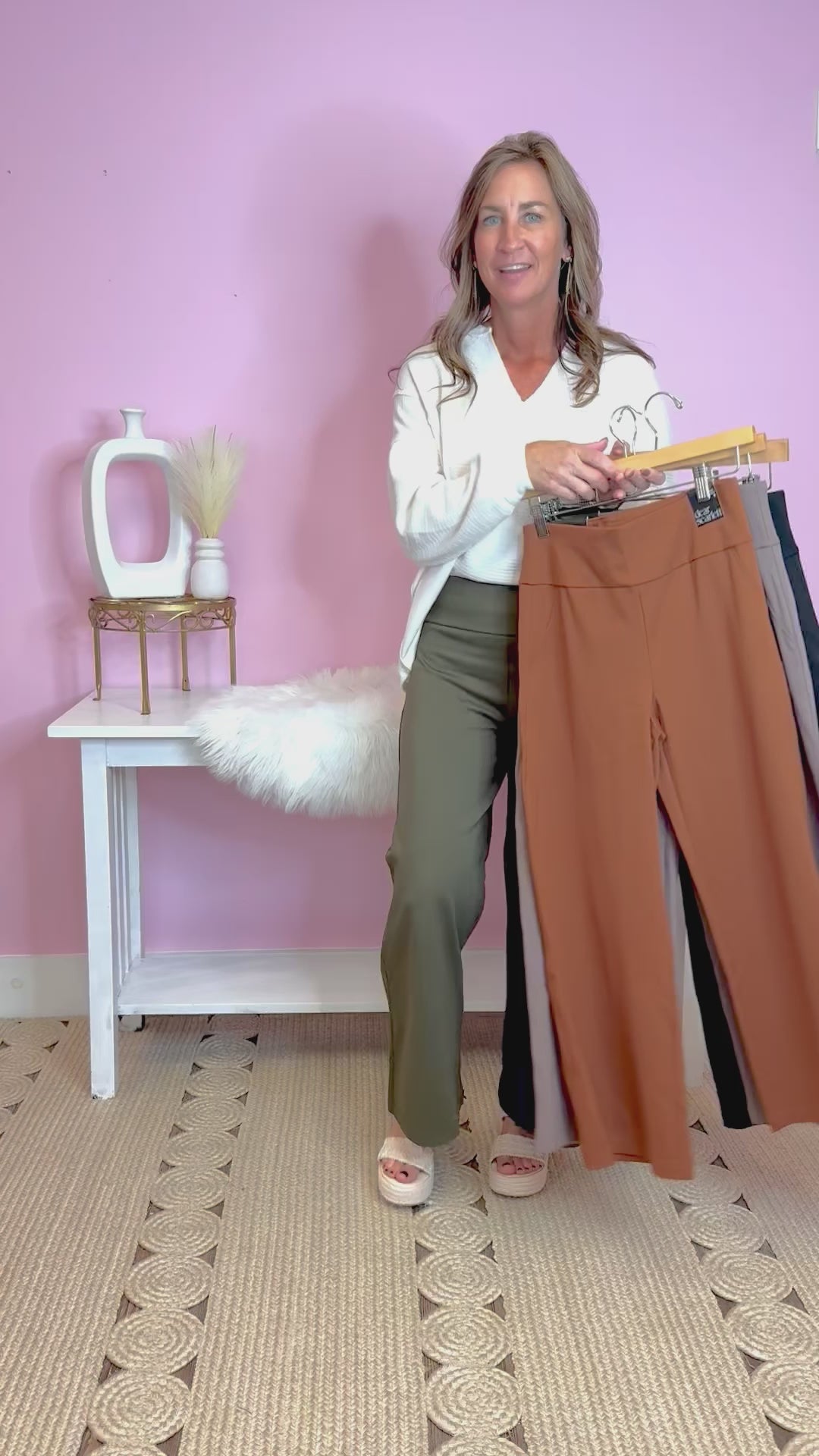 Magic Wide Leg Crop Pants ( Six Colors) – Jessi Jayne Boutique